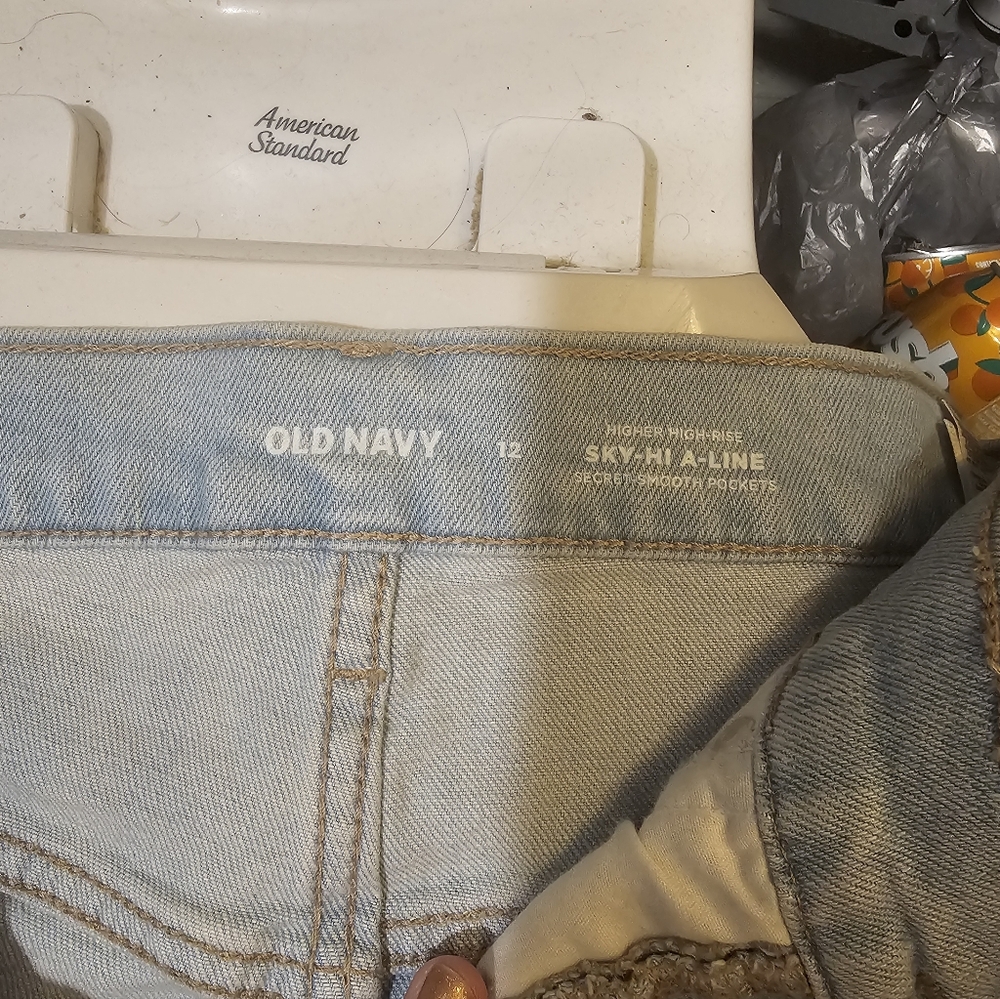 Old Navy Light Blue Jean Shorts - Picture 3 of 3